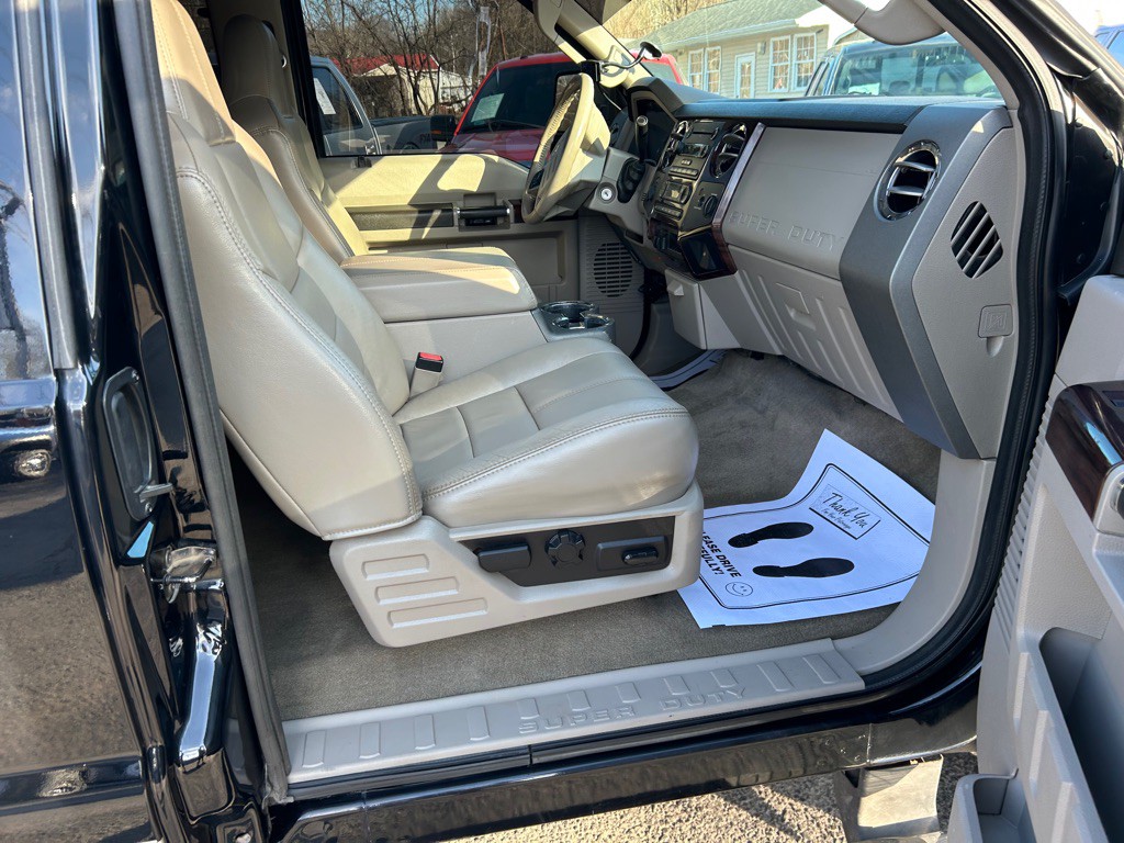 2008 Ford F-350 Image 12