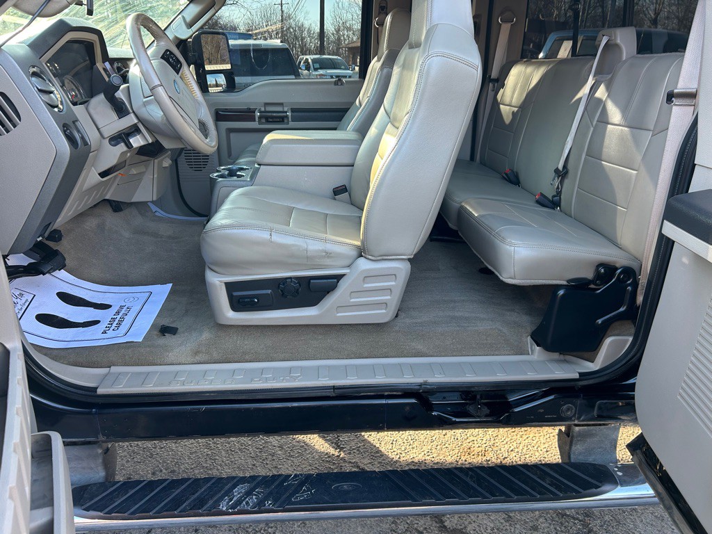 2008 Ford F-350 Image 13