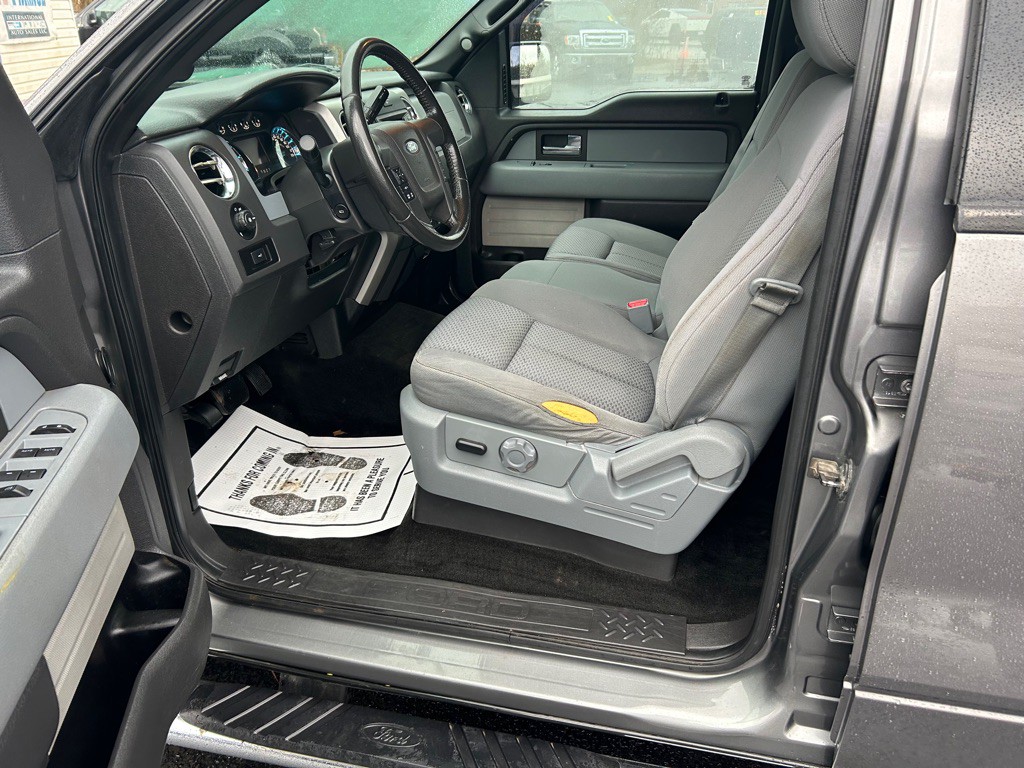 2013 Ford F-150 Image 11