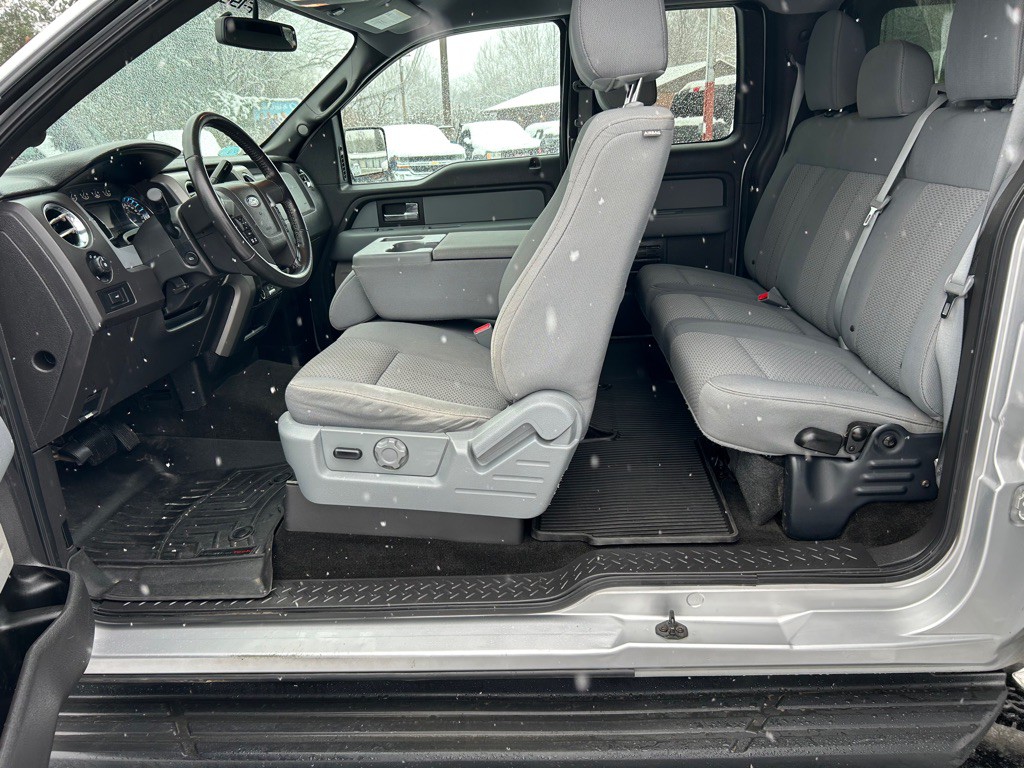 2012 Ford F-150 Image 9