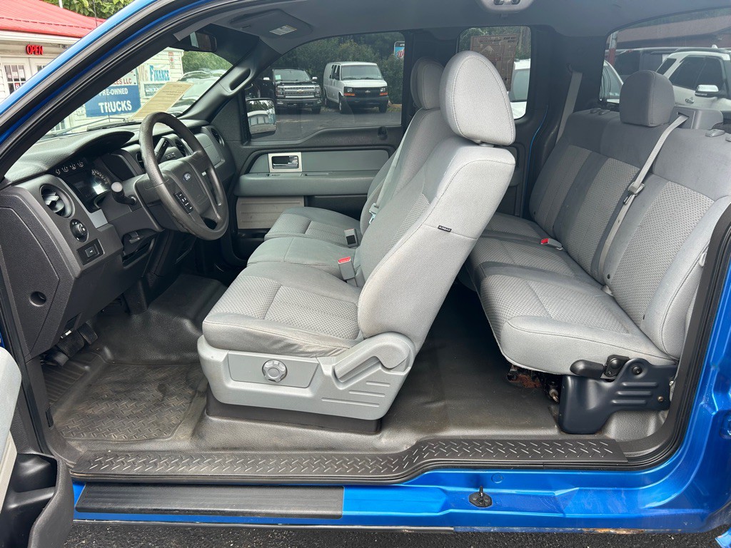 2011 Ford F-150 Image 12