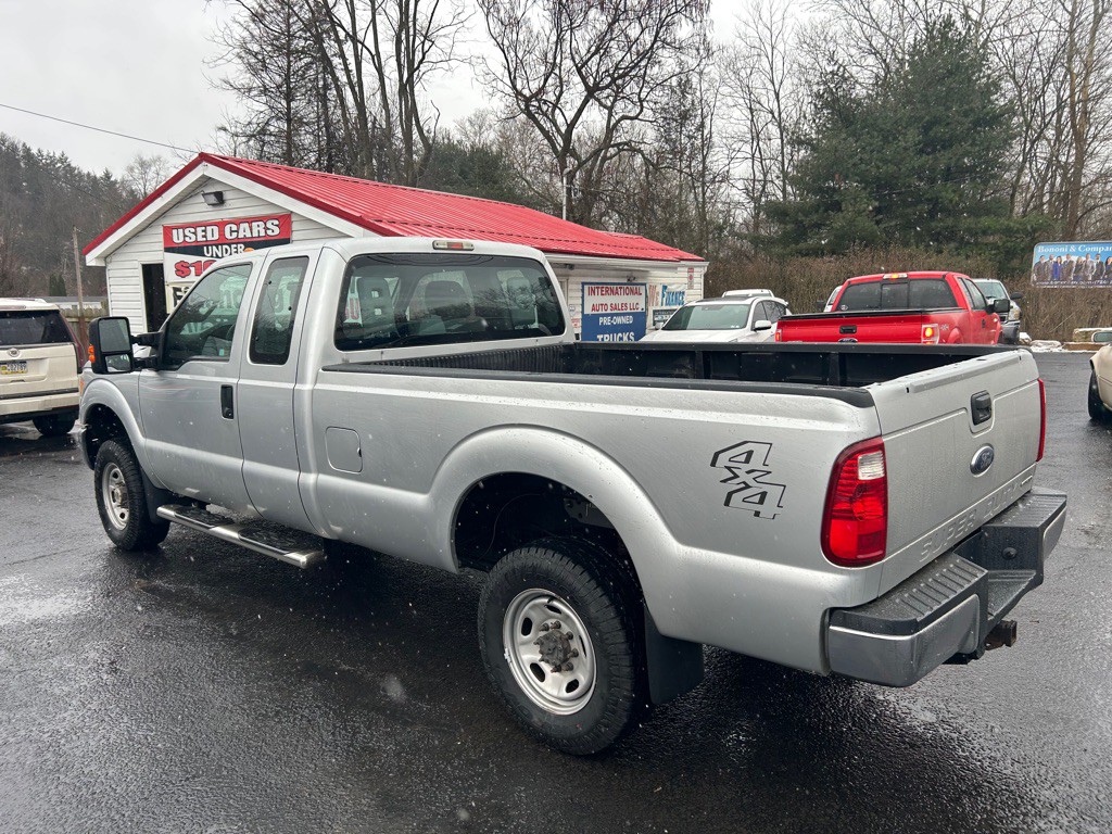 2015 Ford F-250 Image 7