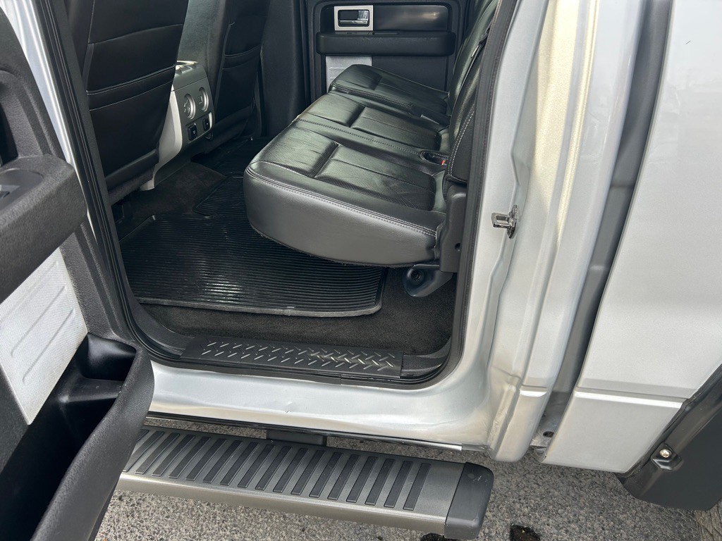 2012 Ford F-150 Image 12