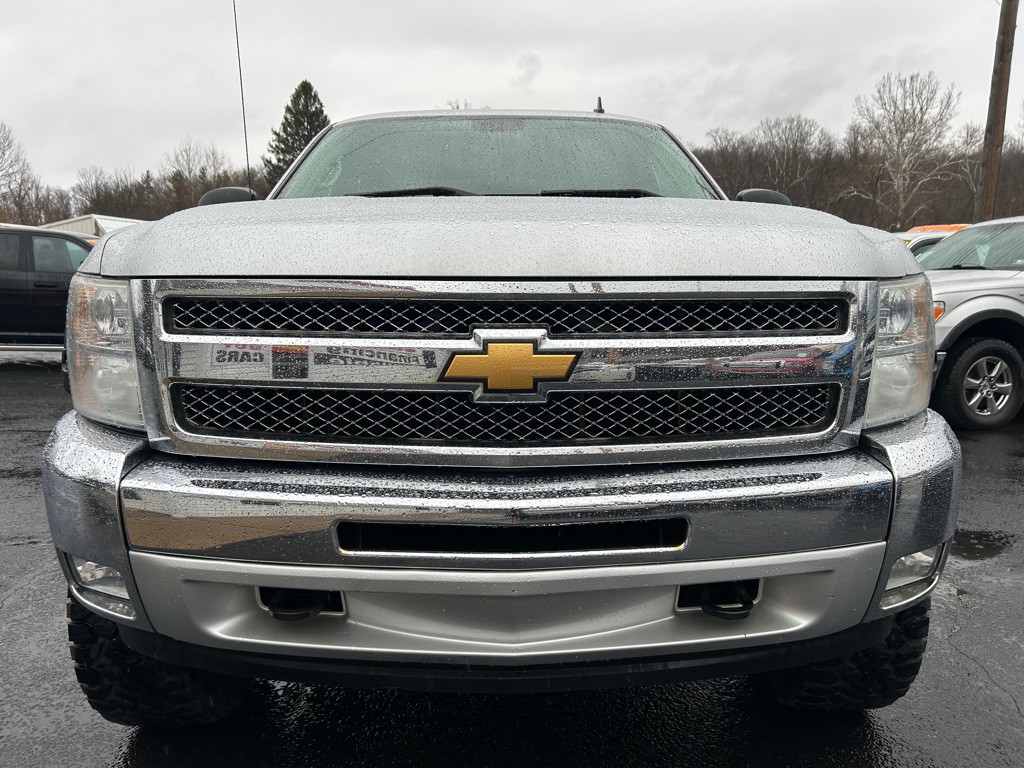 2013 Chevrolet Silverado 1500 Image 2