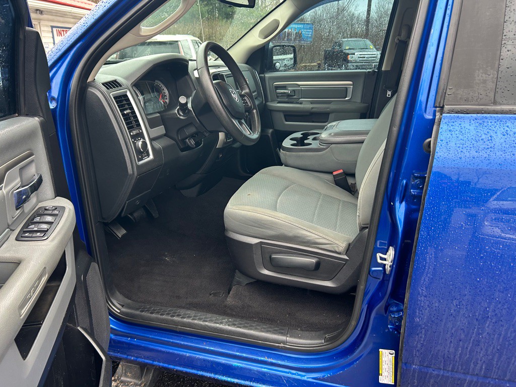 2015 RAM 1500 Image 12