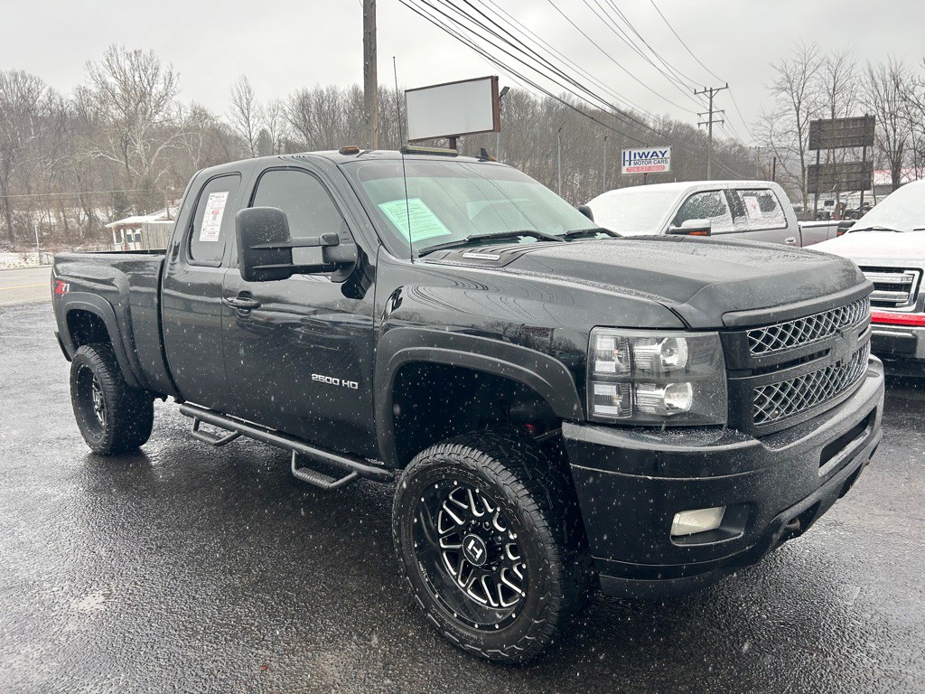 2013 Chevrolet Silverado 1500 Image 2