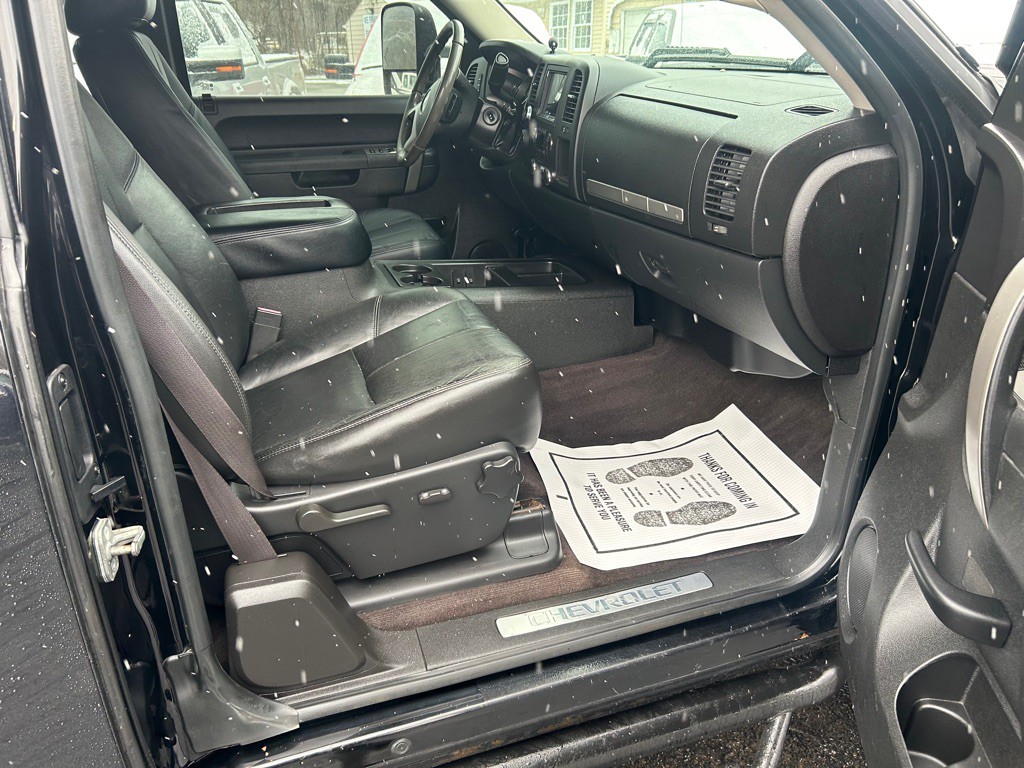 2013 Chevrolet Silverado 1500 Image 12