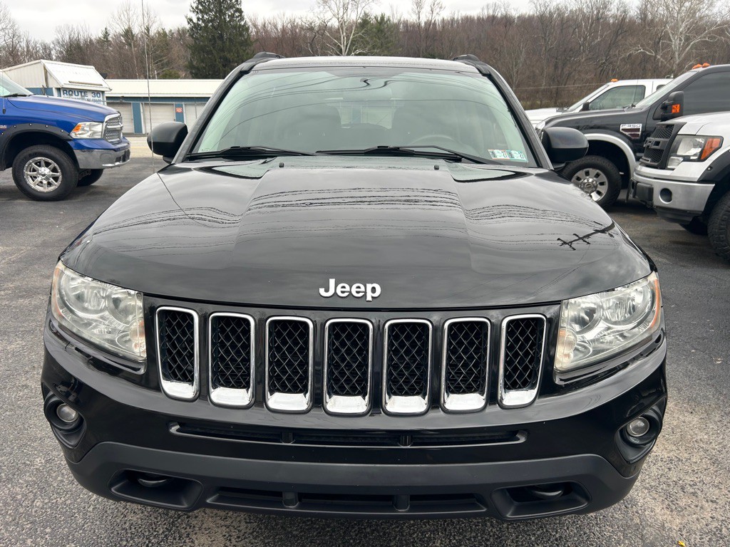 2011 Jeep Compass Image 3