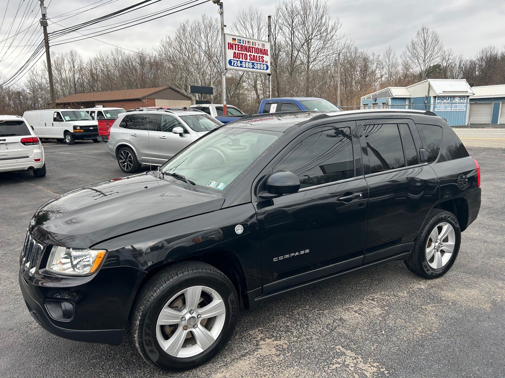 2011 Jeep Compass Image 8