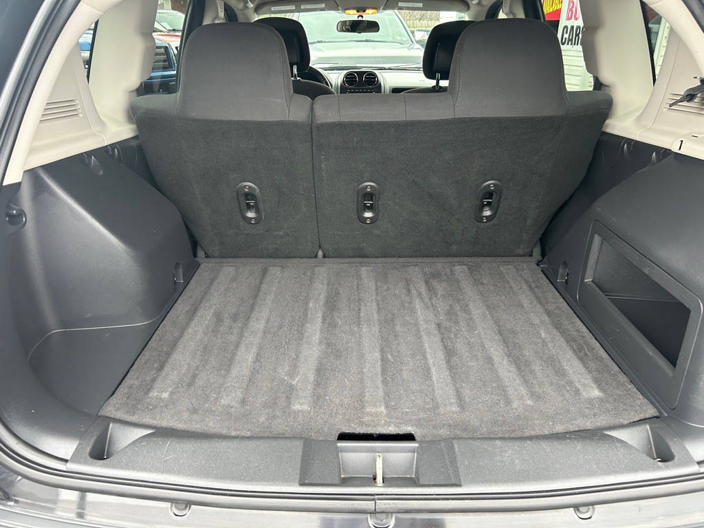 2011 Jeep Compass Image 11