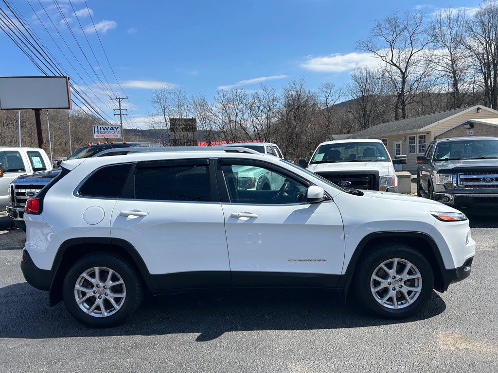 2014 Jeep Cherokee Image 8