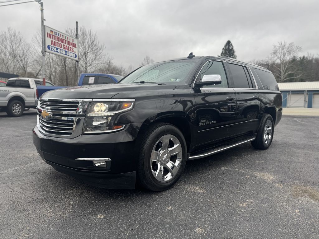 2015 Chevrolet Suburban Image 2