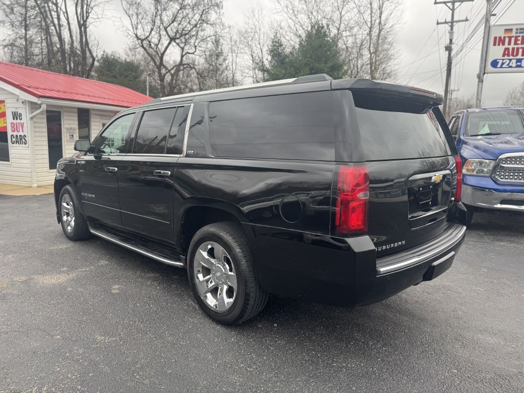 2015 Chevrolet Suburban Image 8