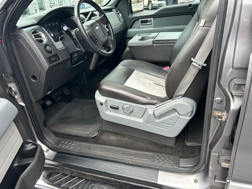 2011 Ford F-150 Image 11