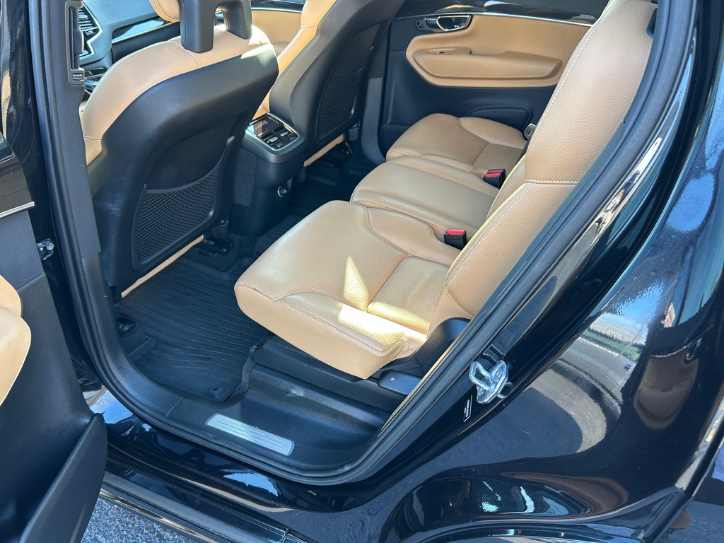 2018 Volvo XC90 Image 10