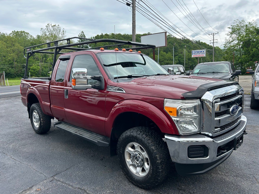 2015 Ford F-250 Image 2
