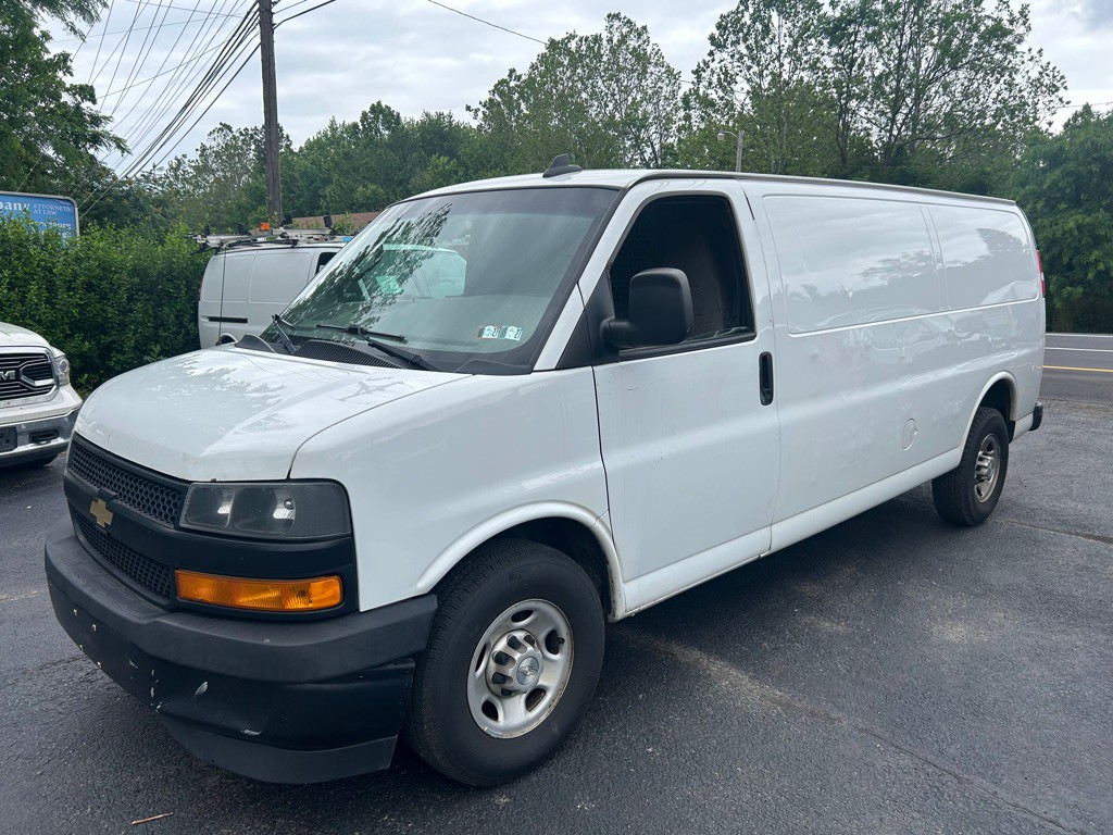 2019 Chevrolet Express Image 1