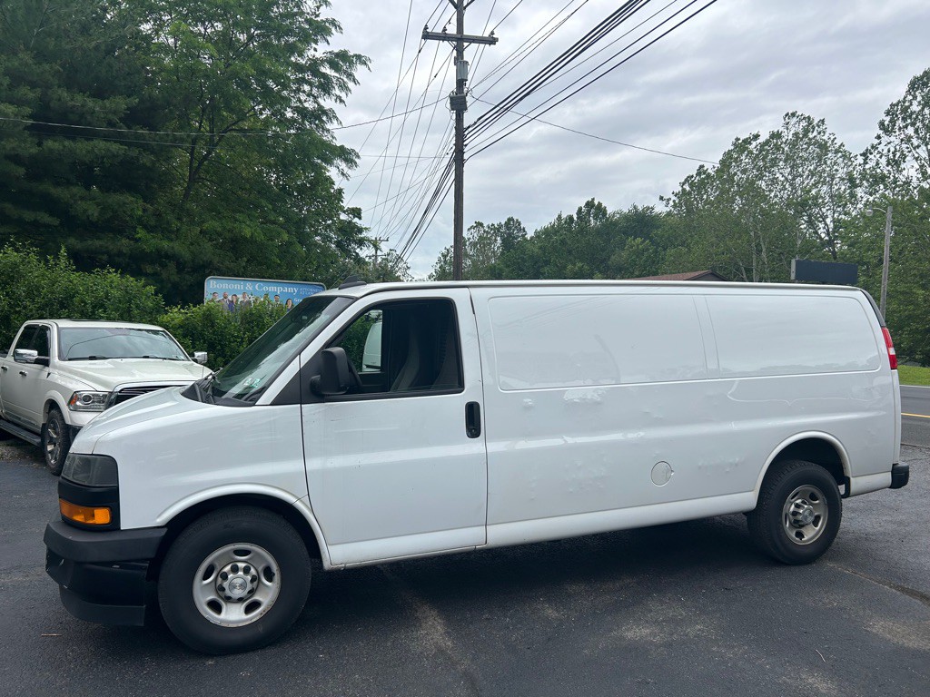 2019 Chevrolet Express Image 7