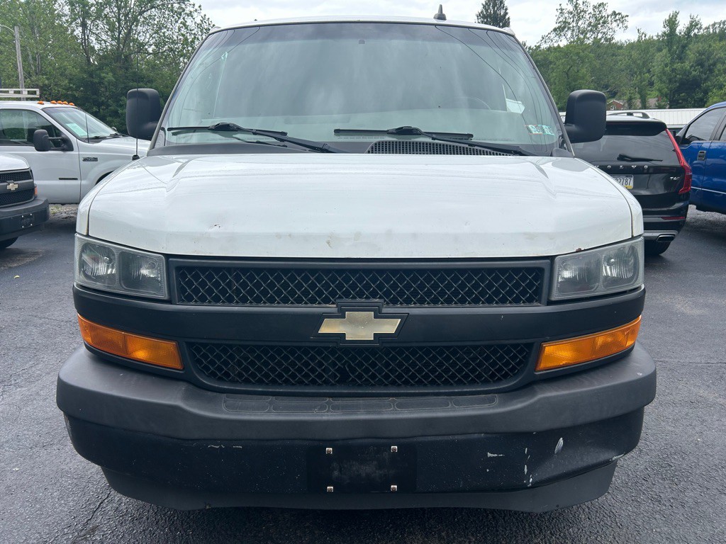 2019 Chevrolet Express Image 8