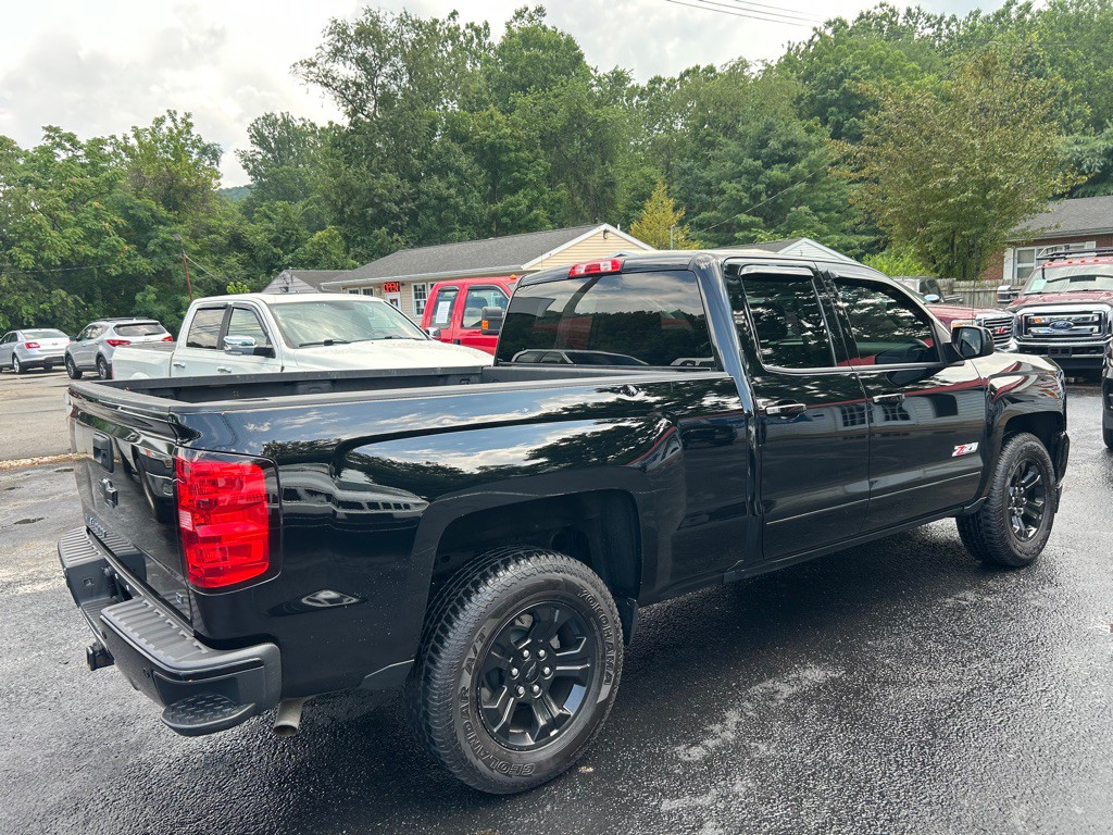 2017 Chevrolet Silverado 1500 Image 9