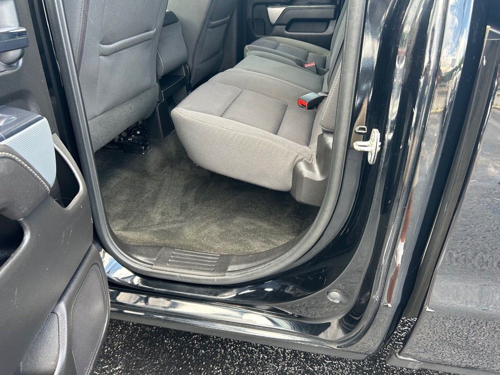 2017 Chevrolet Silverado 1500 Image 12