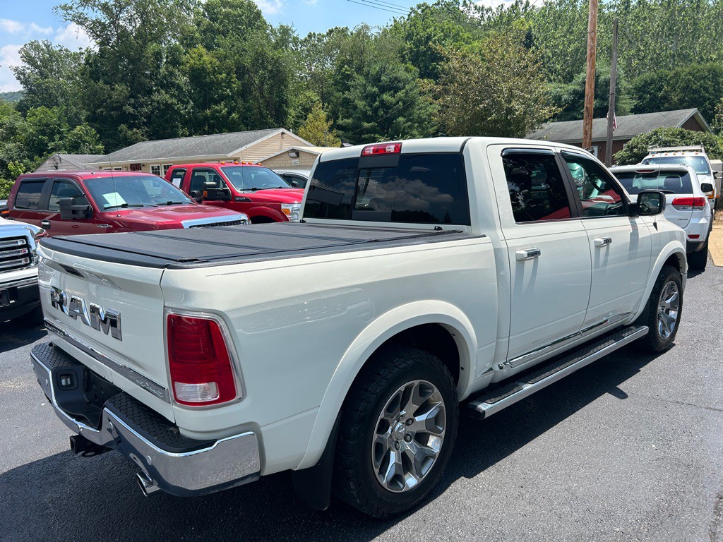 2017 RAM 1500 Image 7