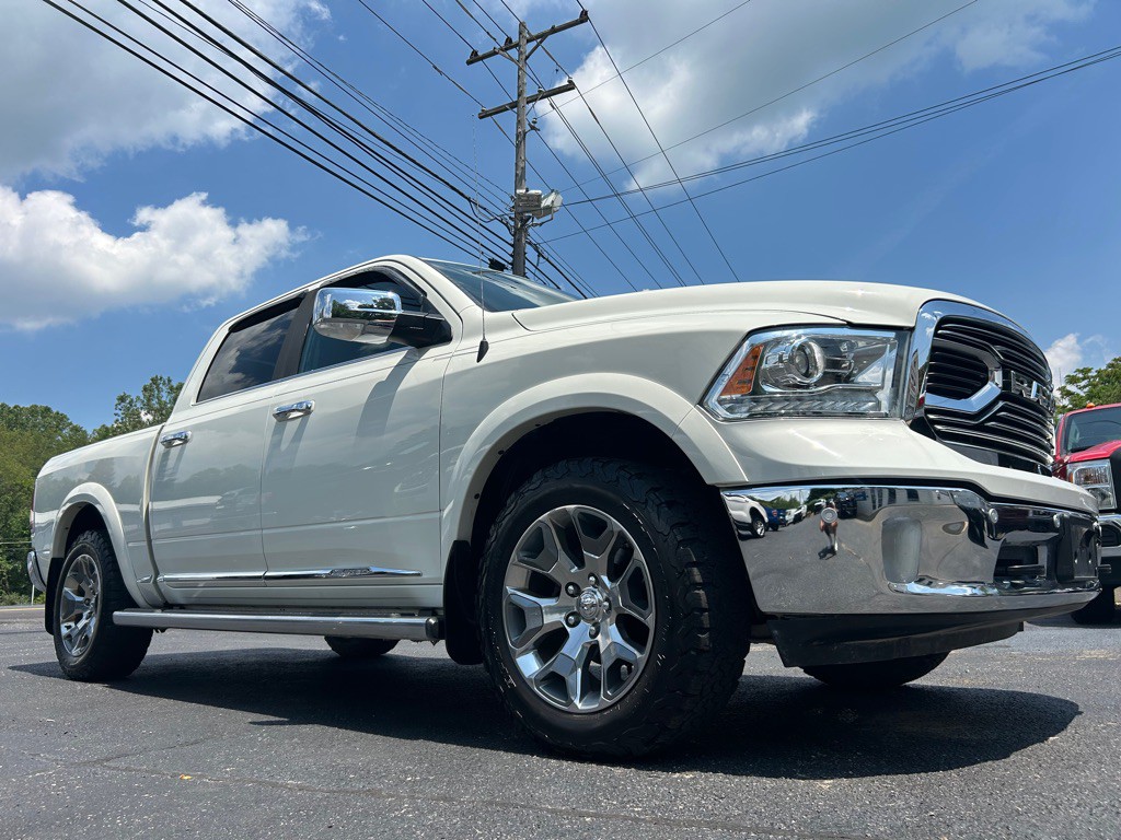 2017 RAM 1500 Image 9