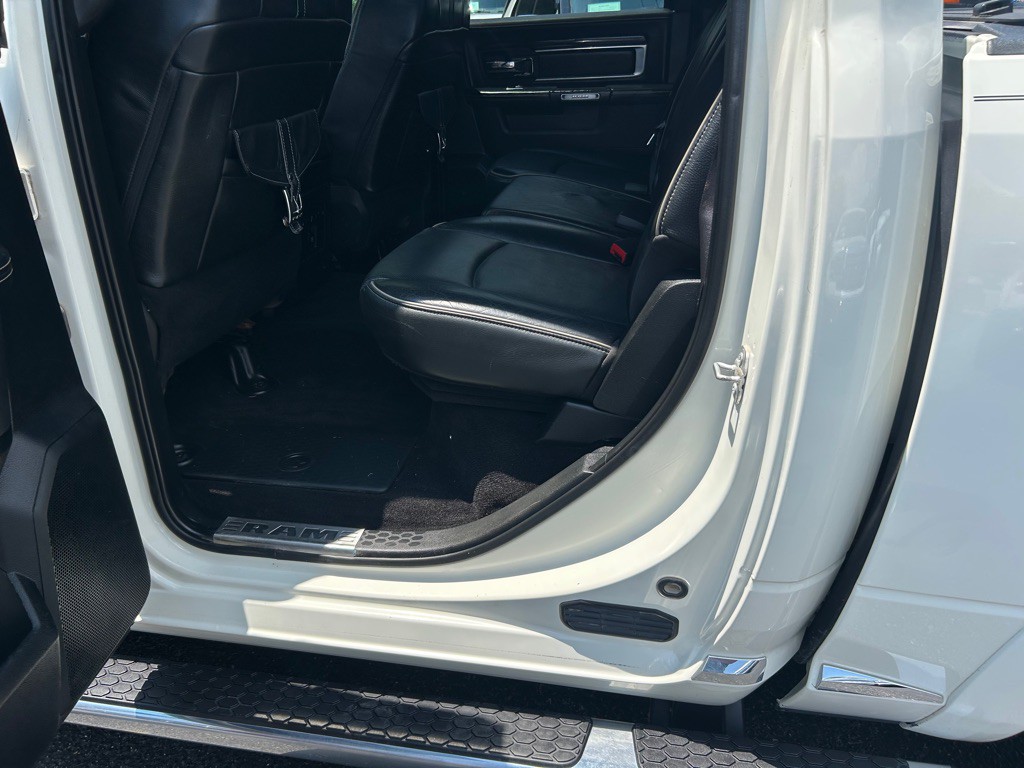 2017 RAM 1500 Image 11
