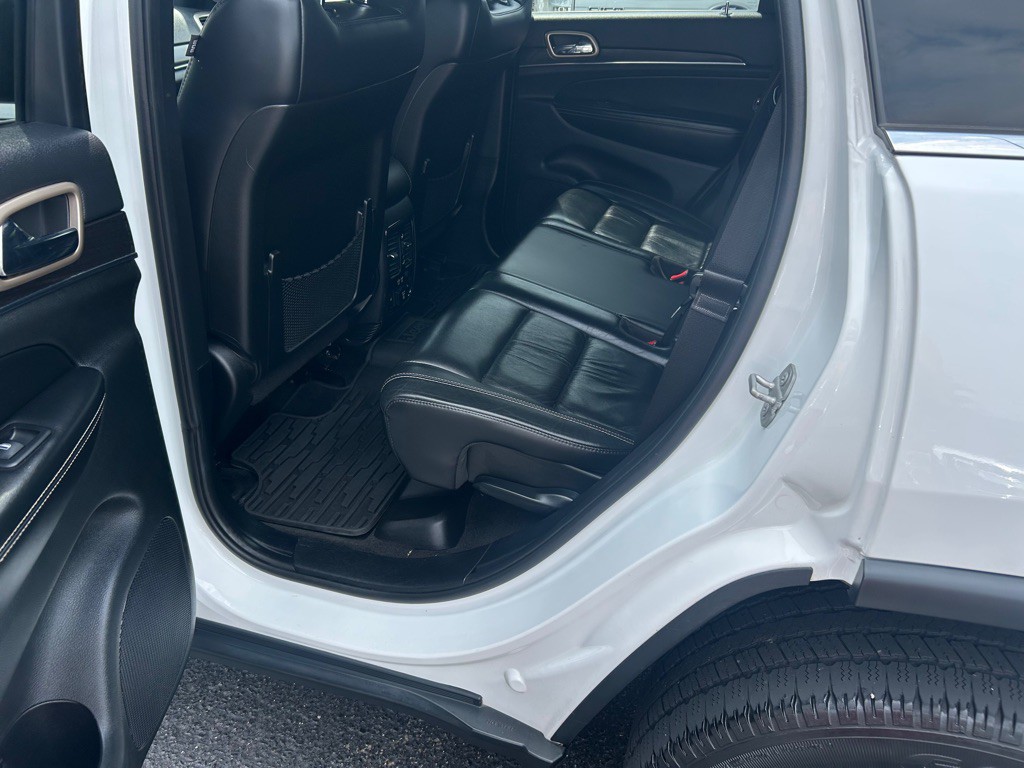 2015 Jeep Grand Cherokee Image 15