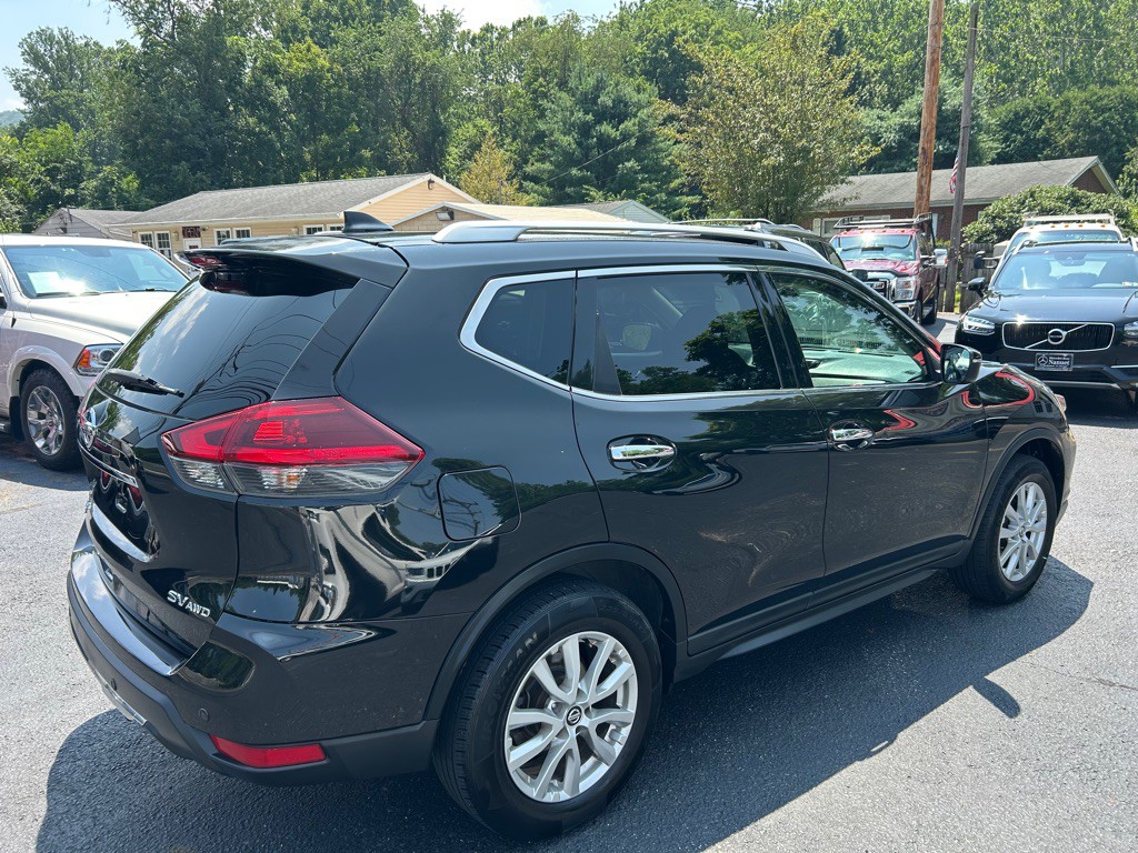 2020 Nissan Rogue Image 5