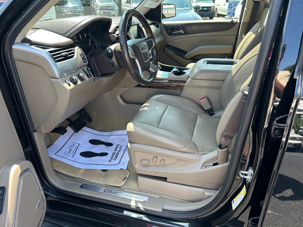 2017 GMC Yukon Image 11