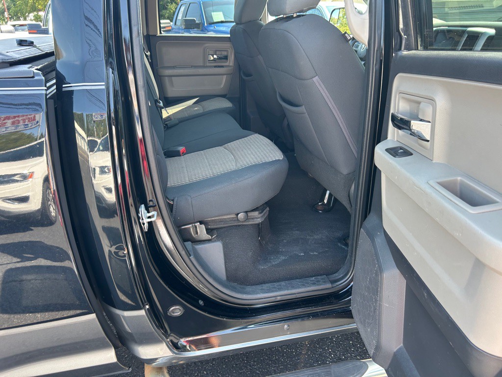 2012 RAM 1500 Image 11