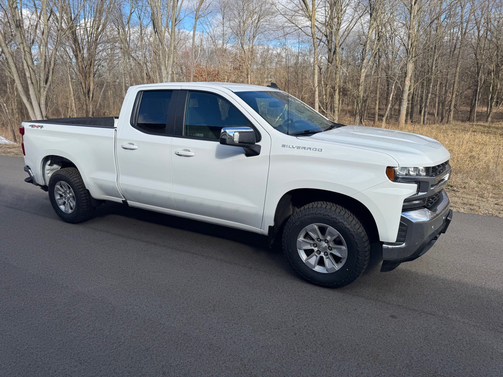 2020 Chevrolet Silverado 1500 Image 2