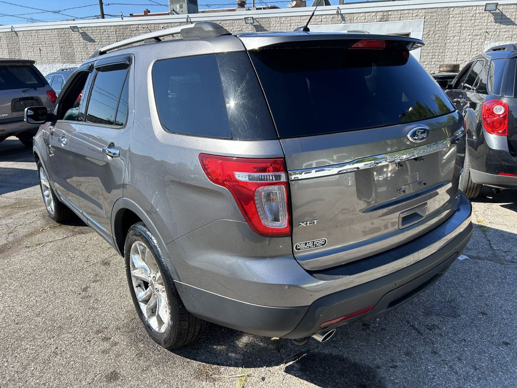 2011 Ford Explorer Image 3
