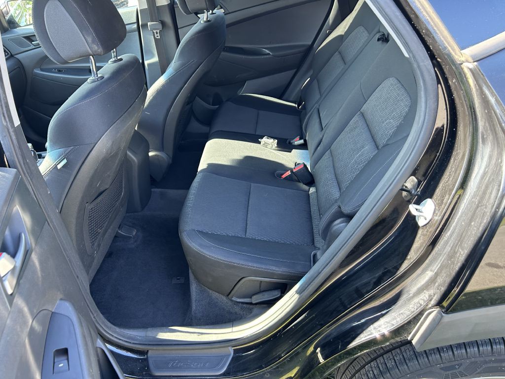 2016 Hyundai Tucson Image 10