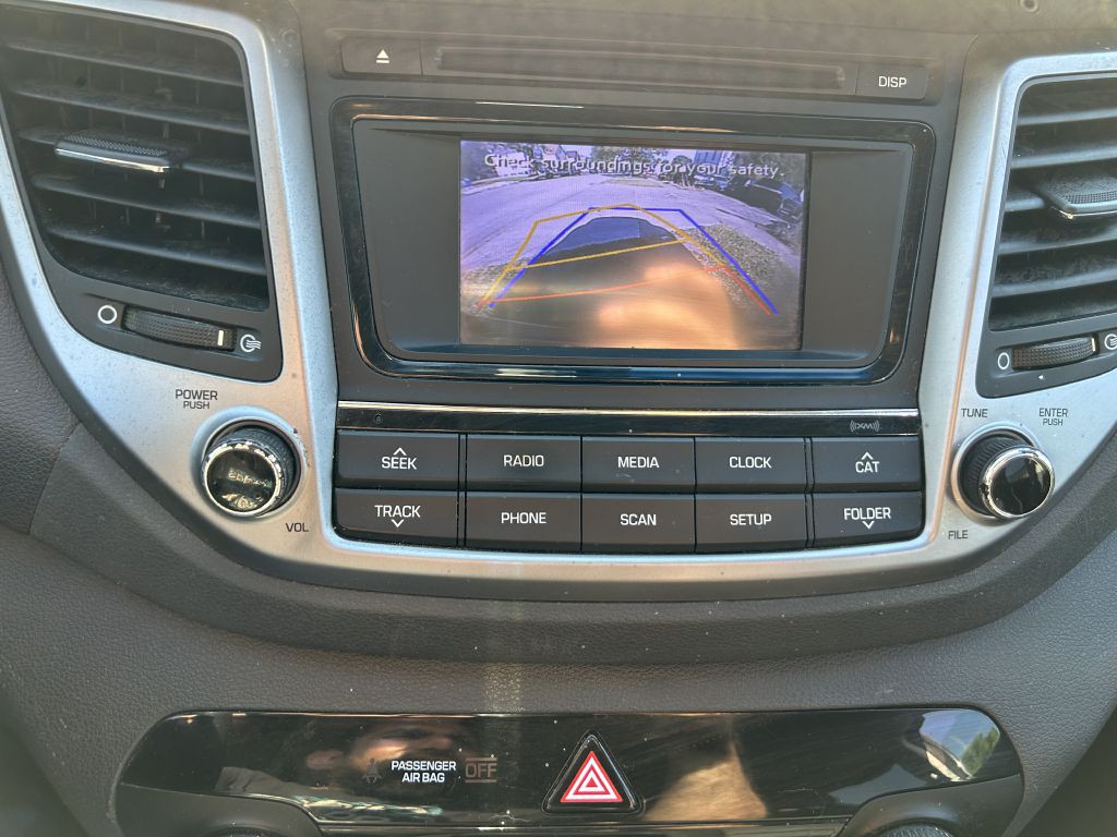 2016 Hyundai Tucson Image 18