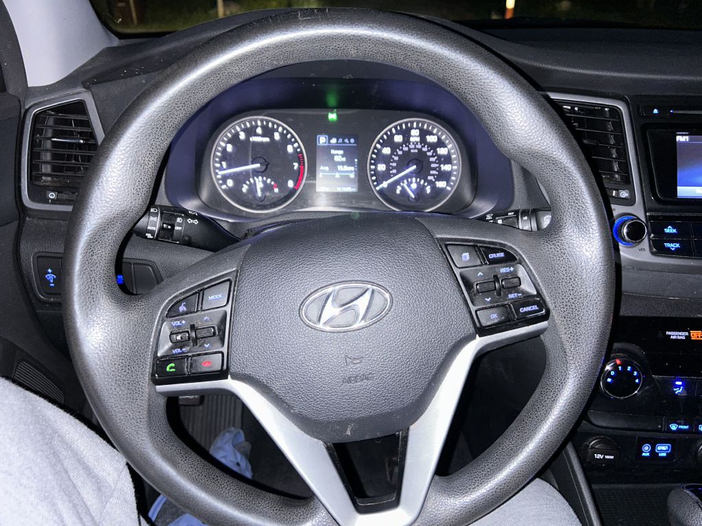 2016 Hyundai Tucson Image 19