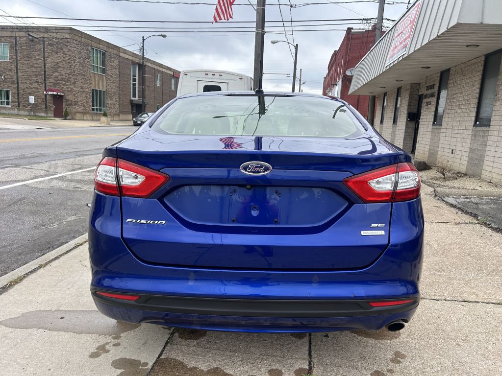 2016 Ford Fusion Image 8