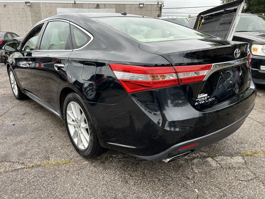 2013 Toyota Avalon Image 3