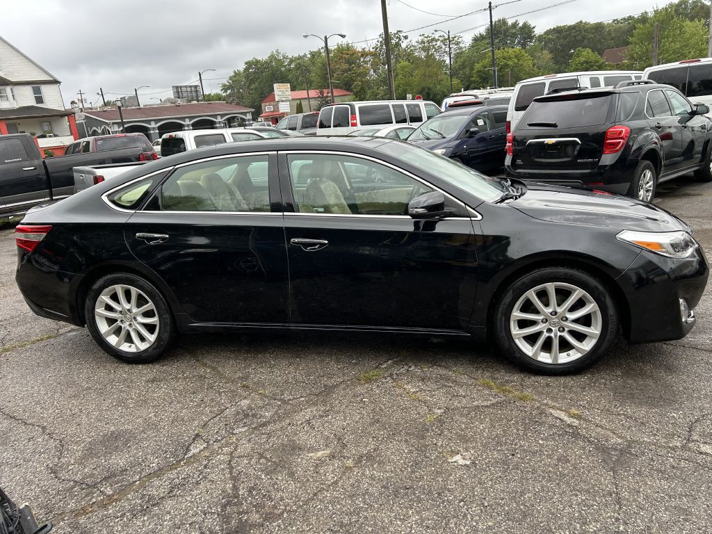 2013 Toyota Avalon Image 8