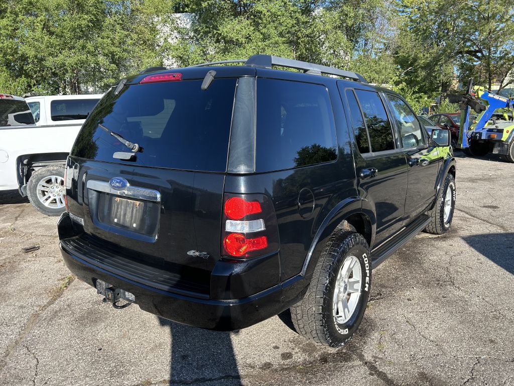 2010 Ford Explorer Image 4
