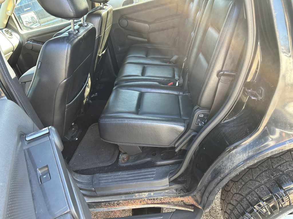 2010 Ford Explorer Image 11