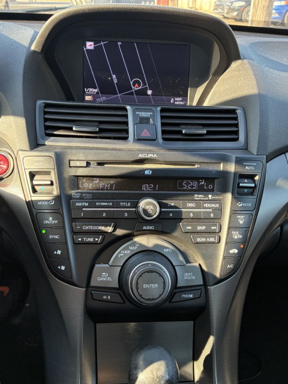 2013 Acura TL Image 16