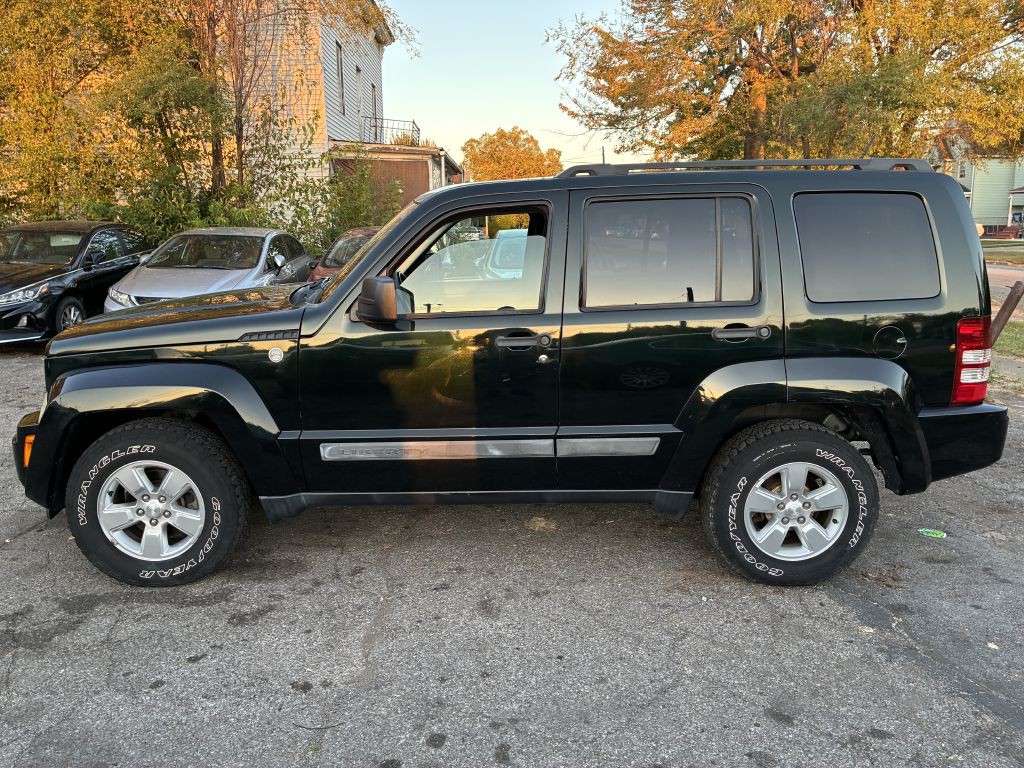 2012 Jeep Liberty Image 7