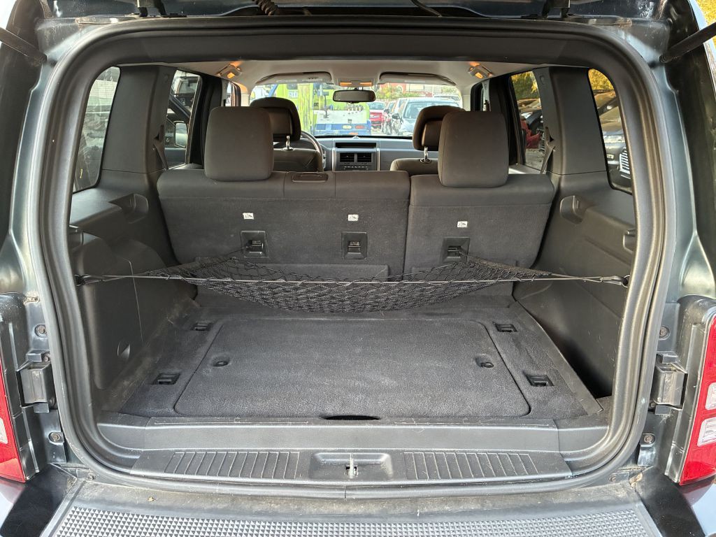 2012 Jeep Liberty Image 12