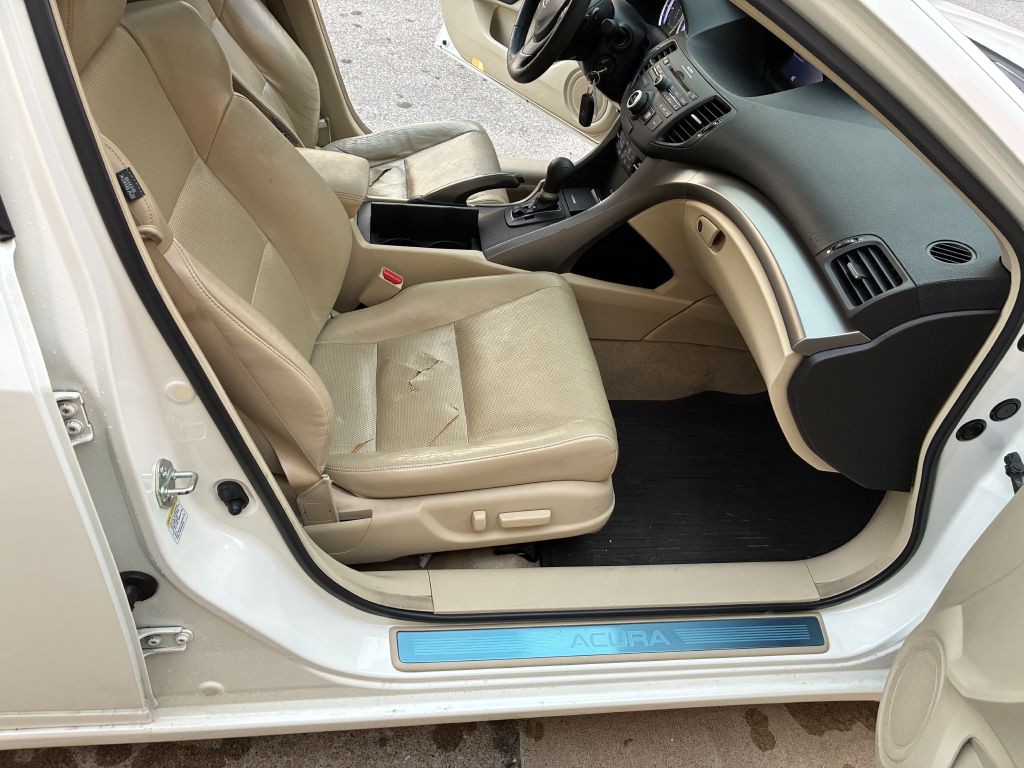 2010 Acura TSX Image 13
