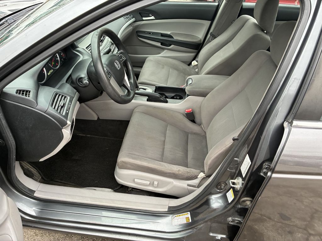 2012 Honda Accord Image 10