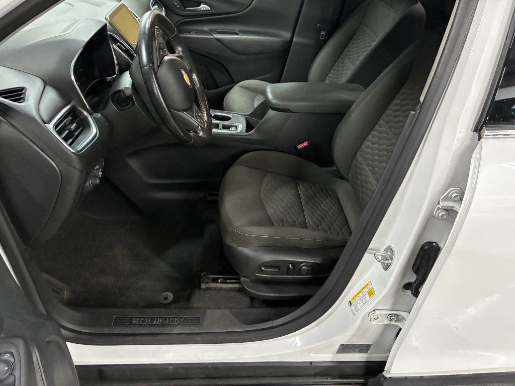 2018 Chevrolet Equinox Image 11