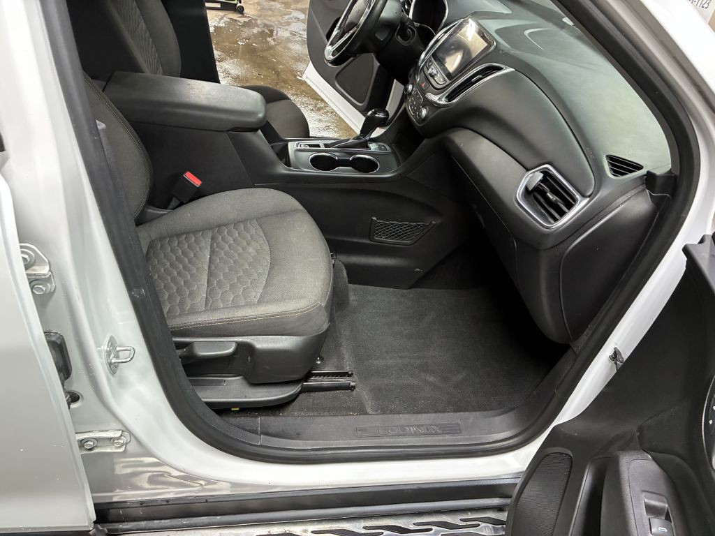 2018 Chevrolet Equinox Image 15