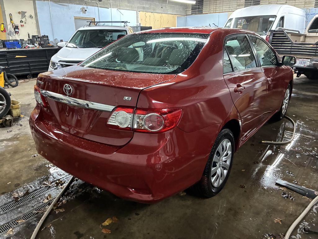 2013 Toyota Corolla Image 4